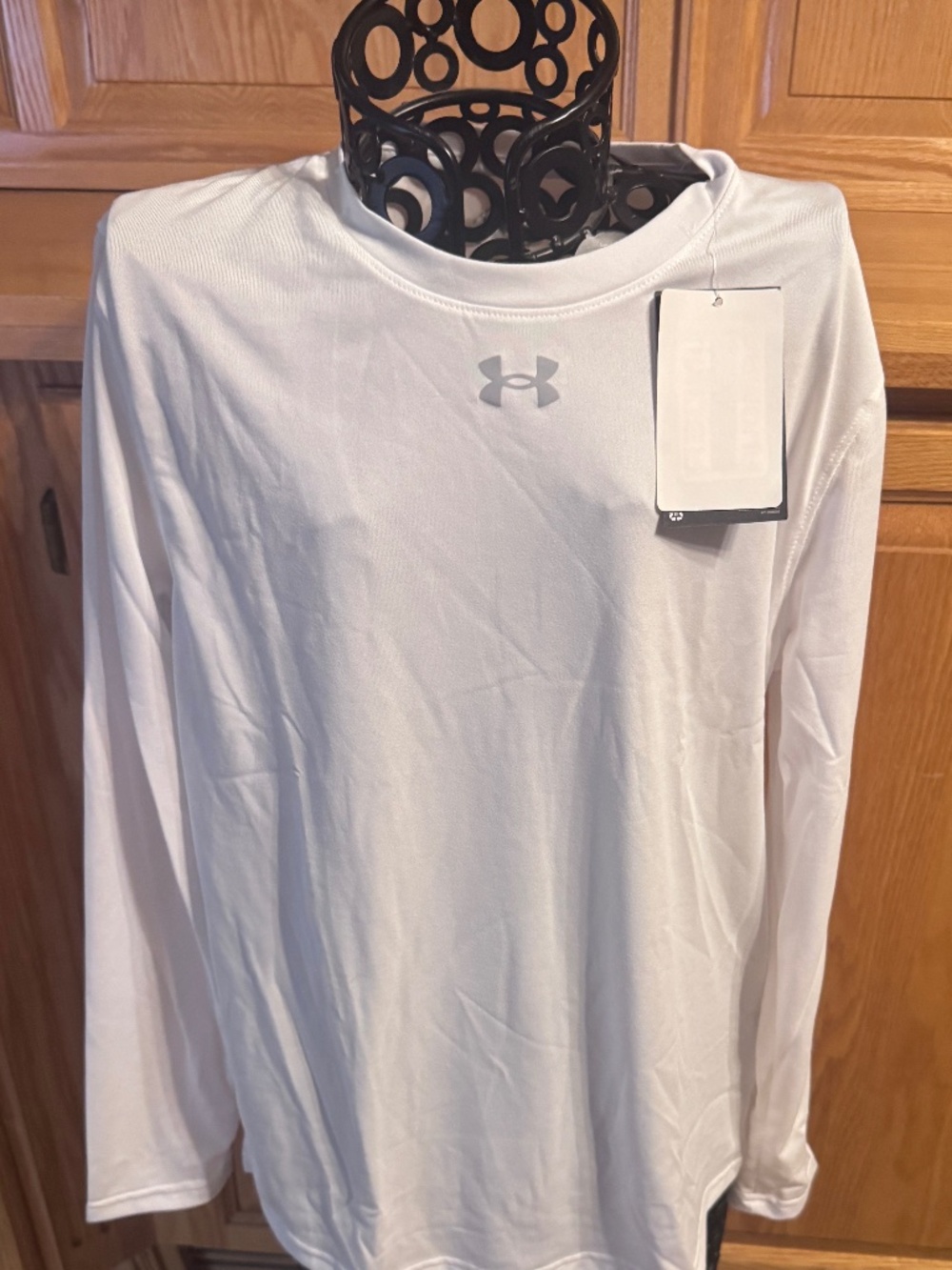 New Boys White Long Sleeve Under Armour Youth Medium T-Shirt Classic Tee